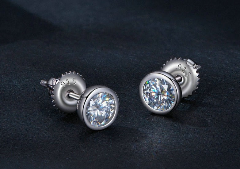 Stud Earrings Round Cut